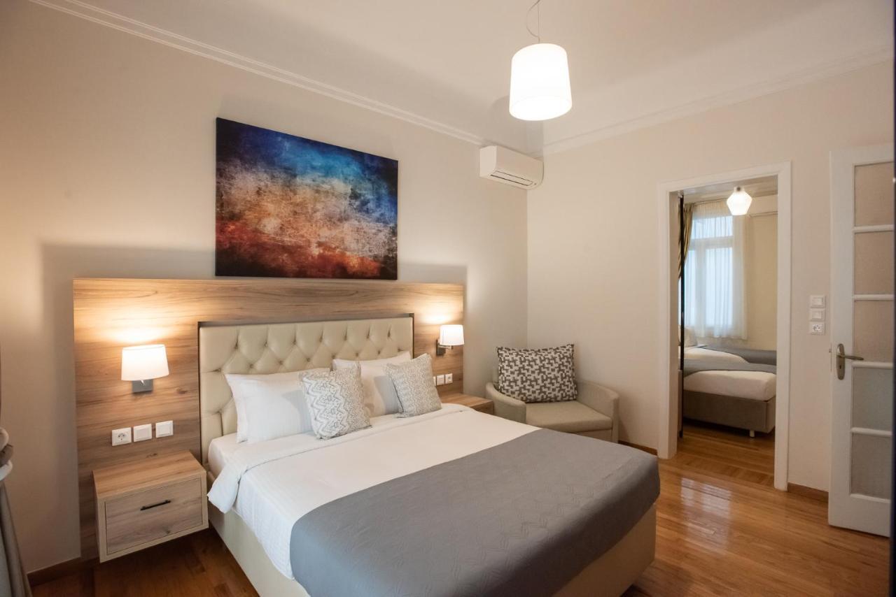 Blue Ark Lavish Sauna Suite Athens Exterior photo